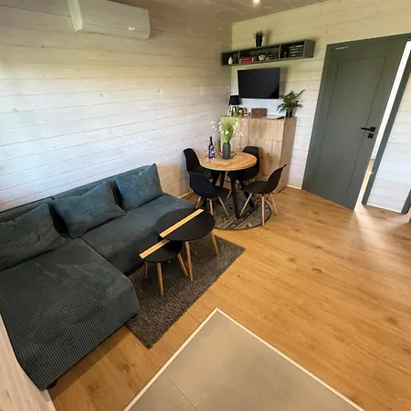 Apartment U Izabeli Niedaleko Darlowa Rusko